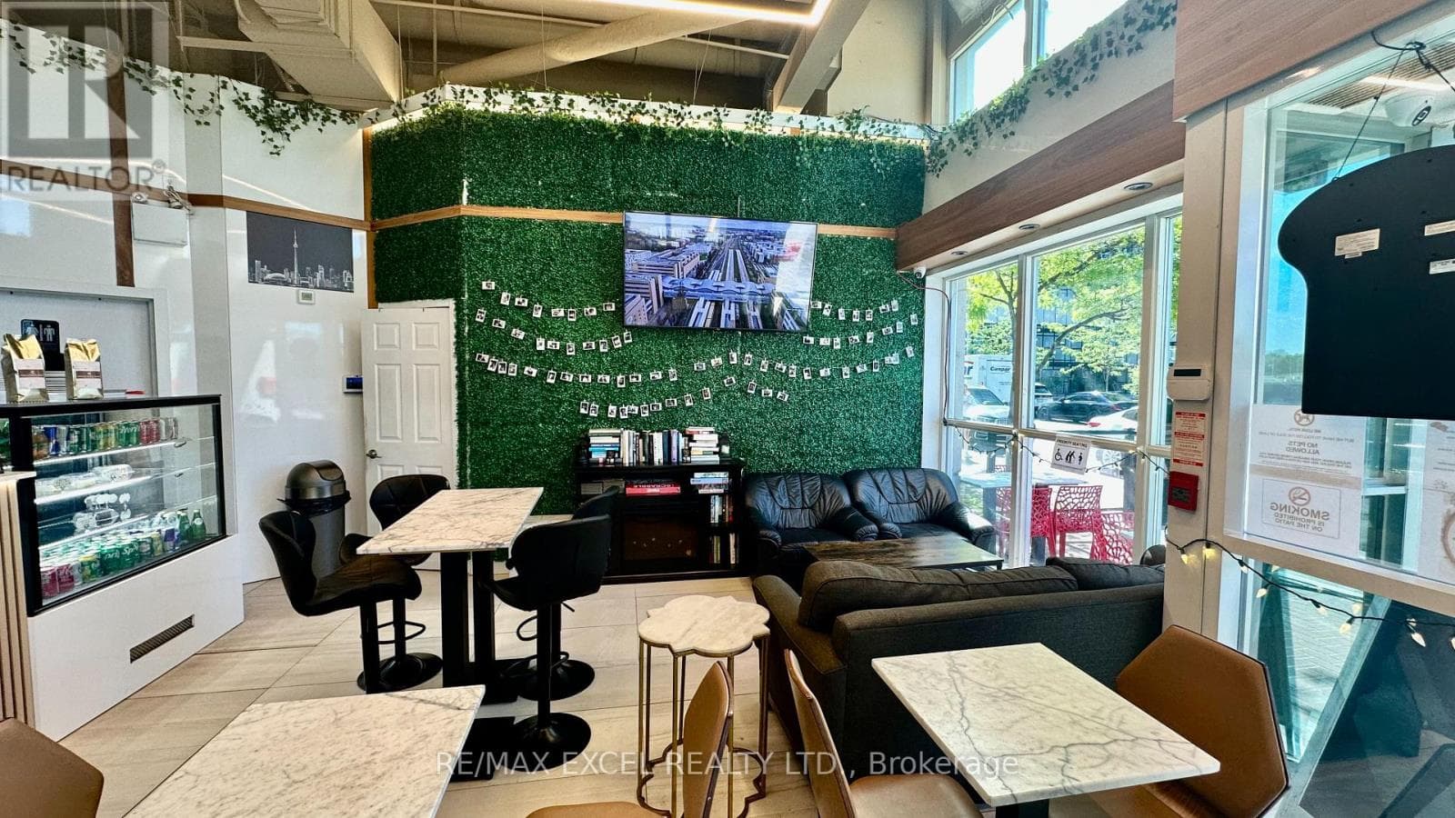 Business at 9- 264 Manitoba Street, Toronto (Mimico), Ontario - Photo 6 - RE/MAX Garden City Realty