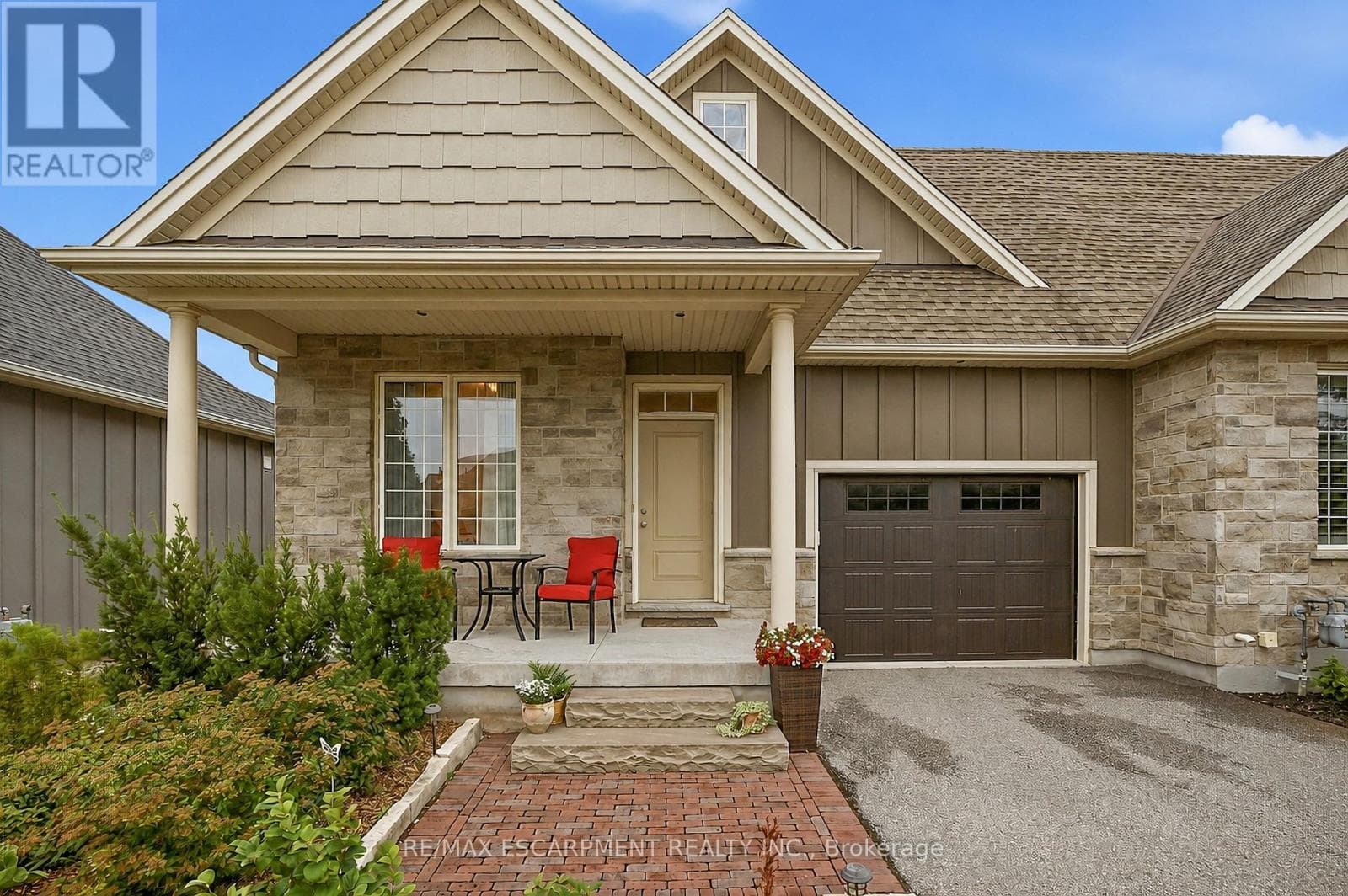 33 Pierpoint Drive