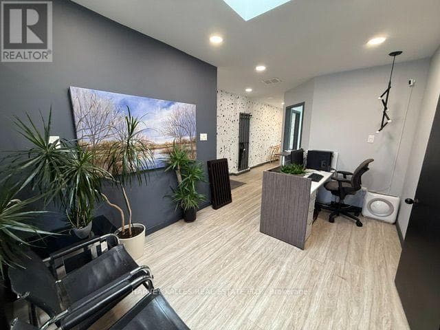 Retail at 173 Danforth Avenue, Toronto (North Riverdale), Ontario - Photo 4 - RE/MAX Garden City Realty
