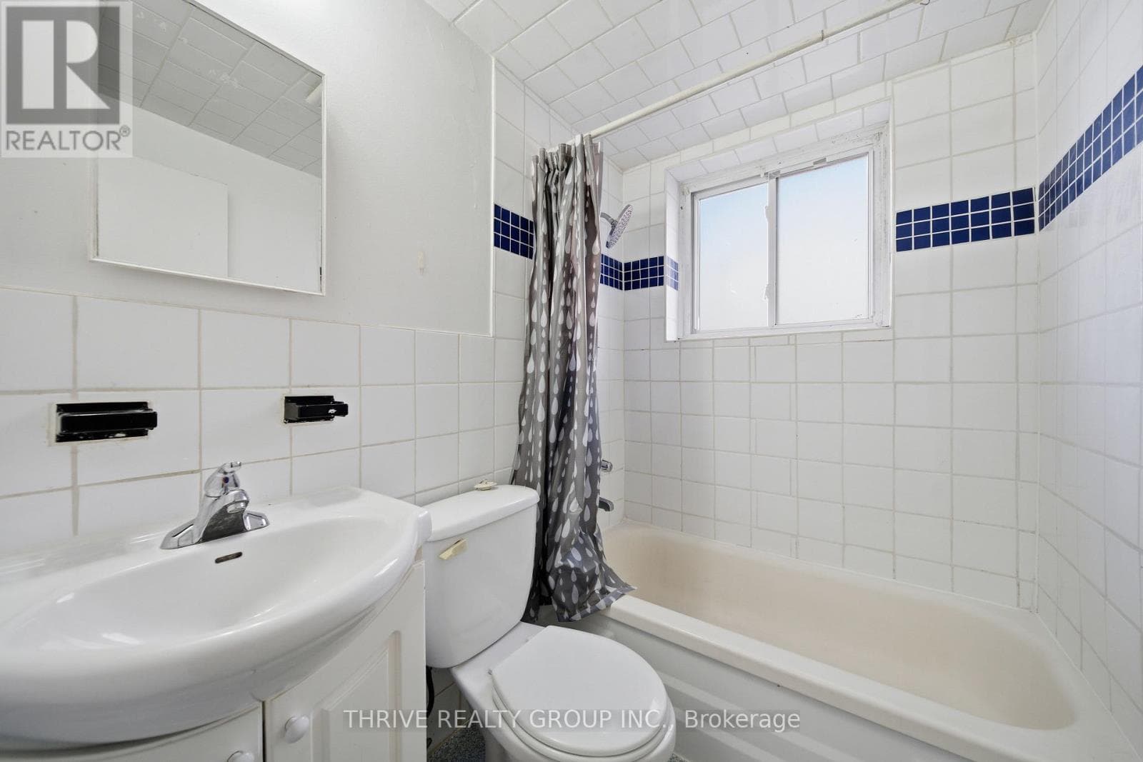 Multi-family at 1- 153 Godfrey Drive, London East (East D), Ontario - Photo 10 - RE/MAX Garden City Realty