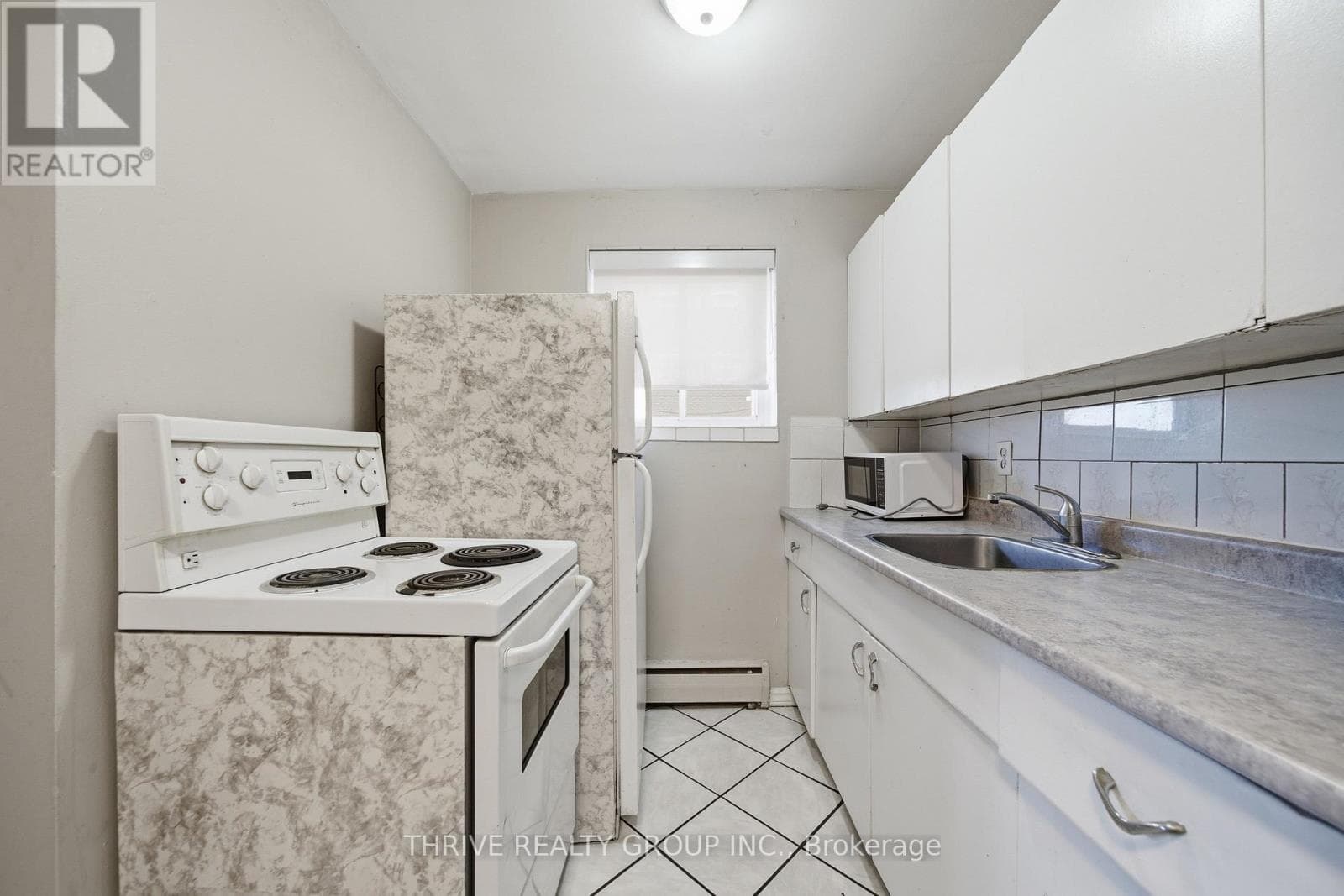 Multi-family at 1- 153 Godfrey Drive, London East (East D), Ontario - Photo 6 - RE/MAX Garden City Realty