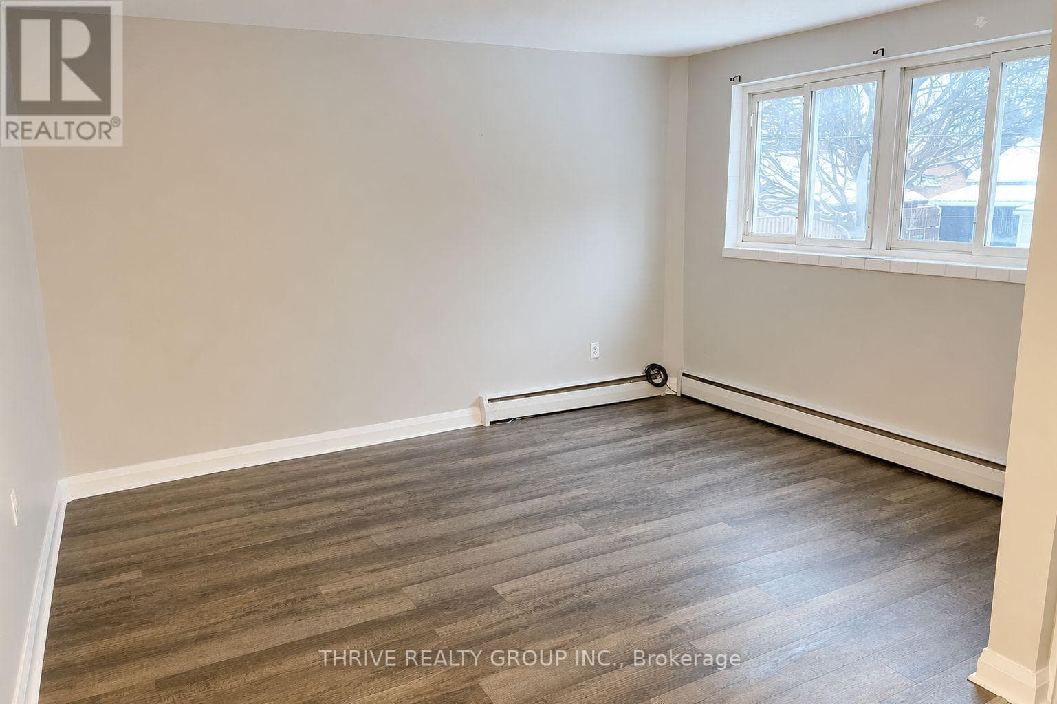 Multi-family at 8- 153 Godfrey Drive, London East (East D), Ontario - Photo 6 - RE/MAX Garden City Realty