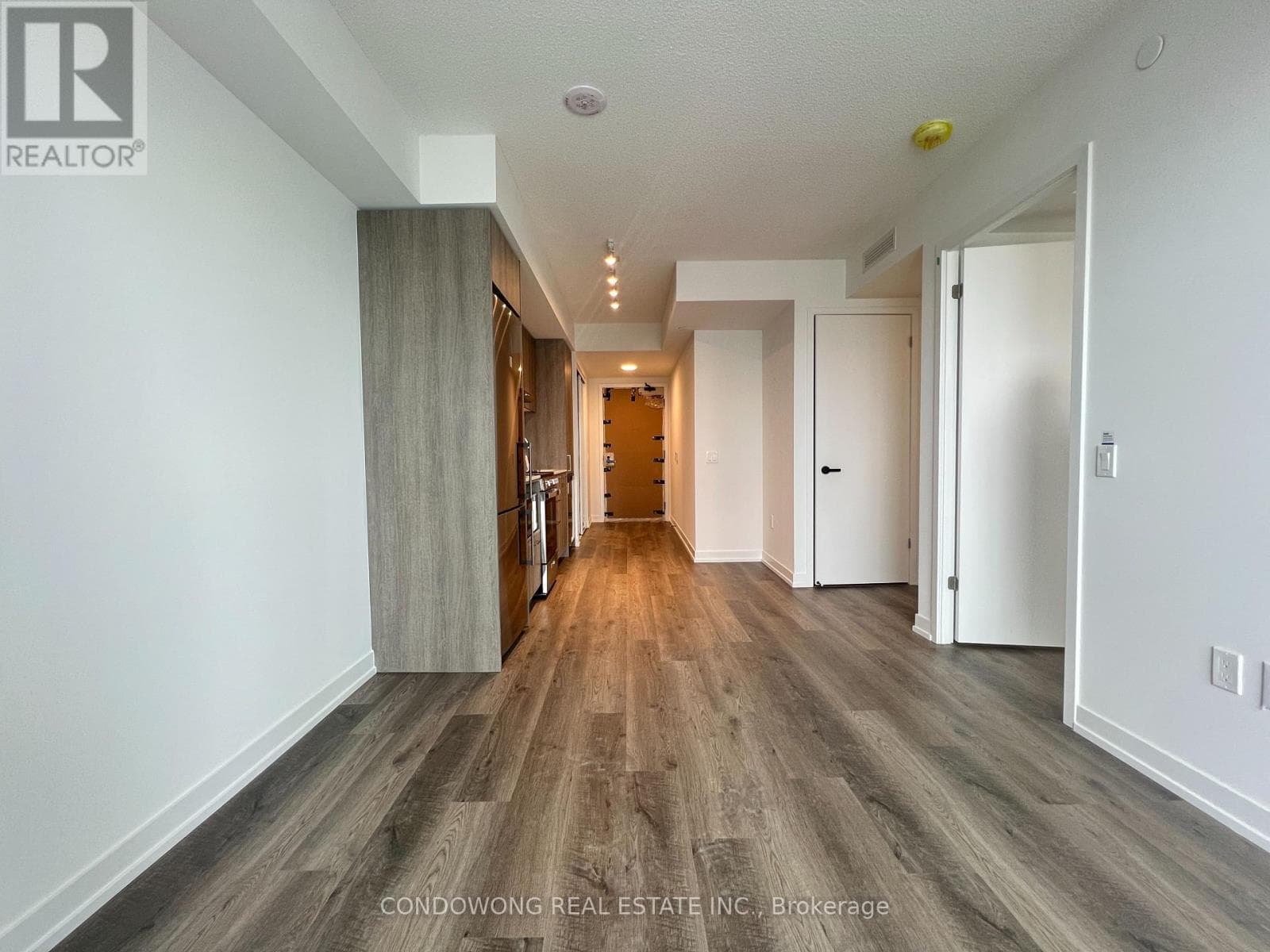 Single Family at 4001- 195 Commerce Street, Vaughan (Concord), Ontario - Photo 2 - RE/MAX Garden City Realty