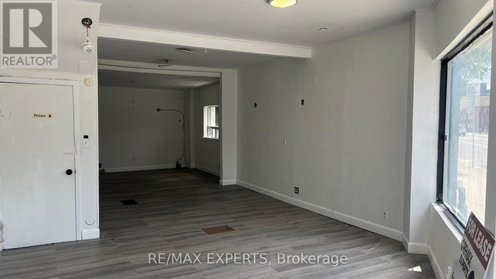 Retail at 1335 Weston Road, Toronto (Mount Dennis), Ontario - Photo 2 - RE/MAX Garden City Realty