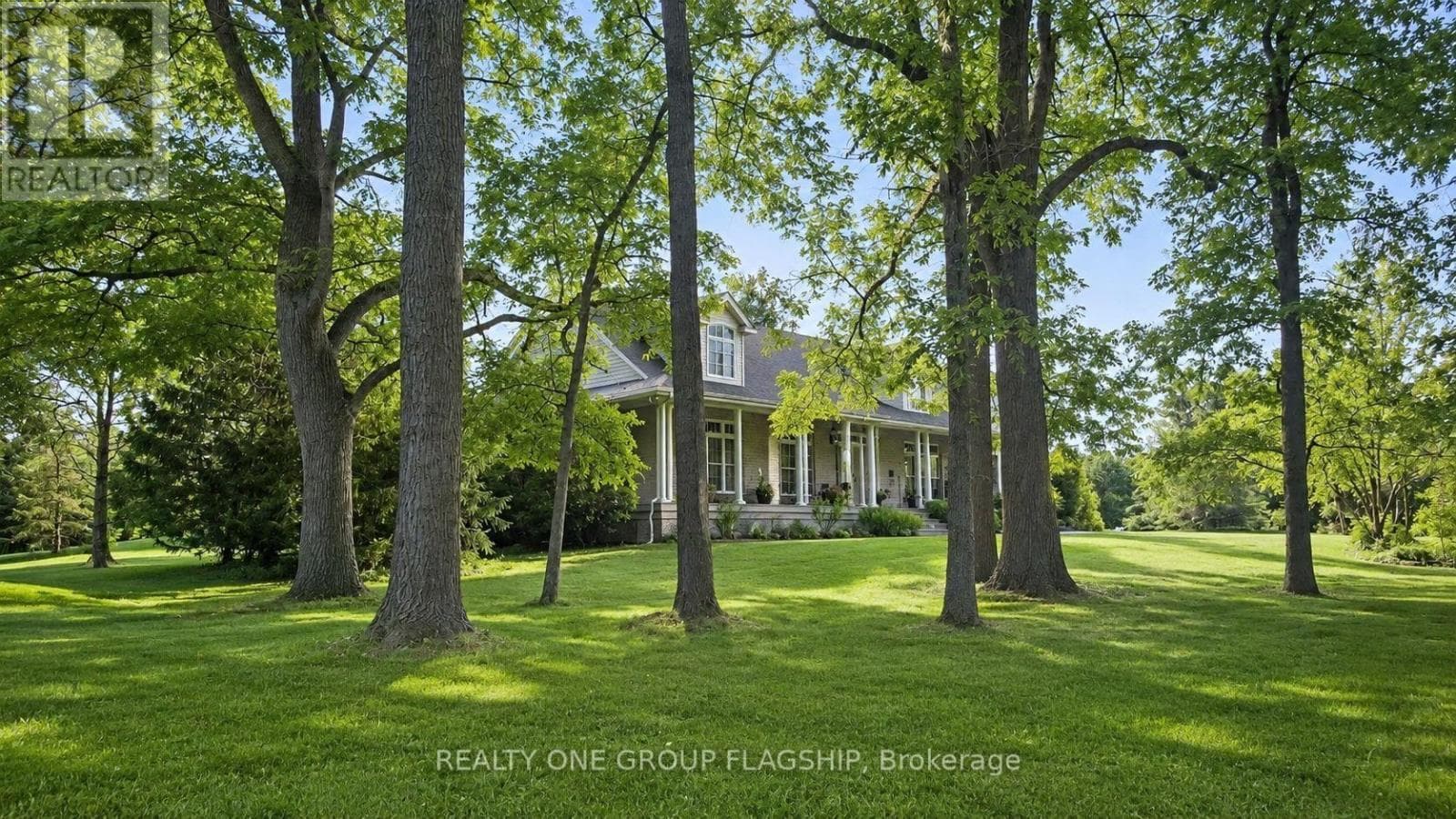 Single Family at 2015 Nigh Road, Fort Erie (Crescent Park), Ontario - Photo 6 - RE/MAX Garden City Realty