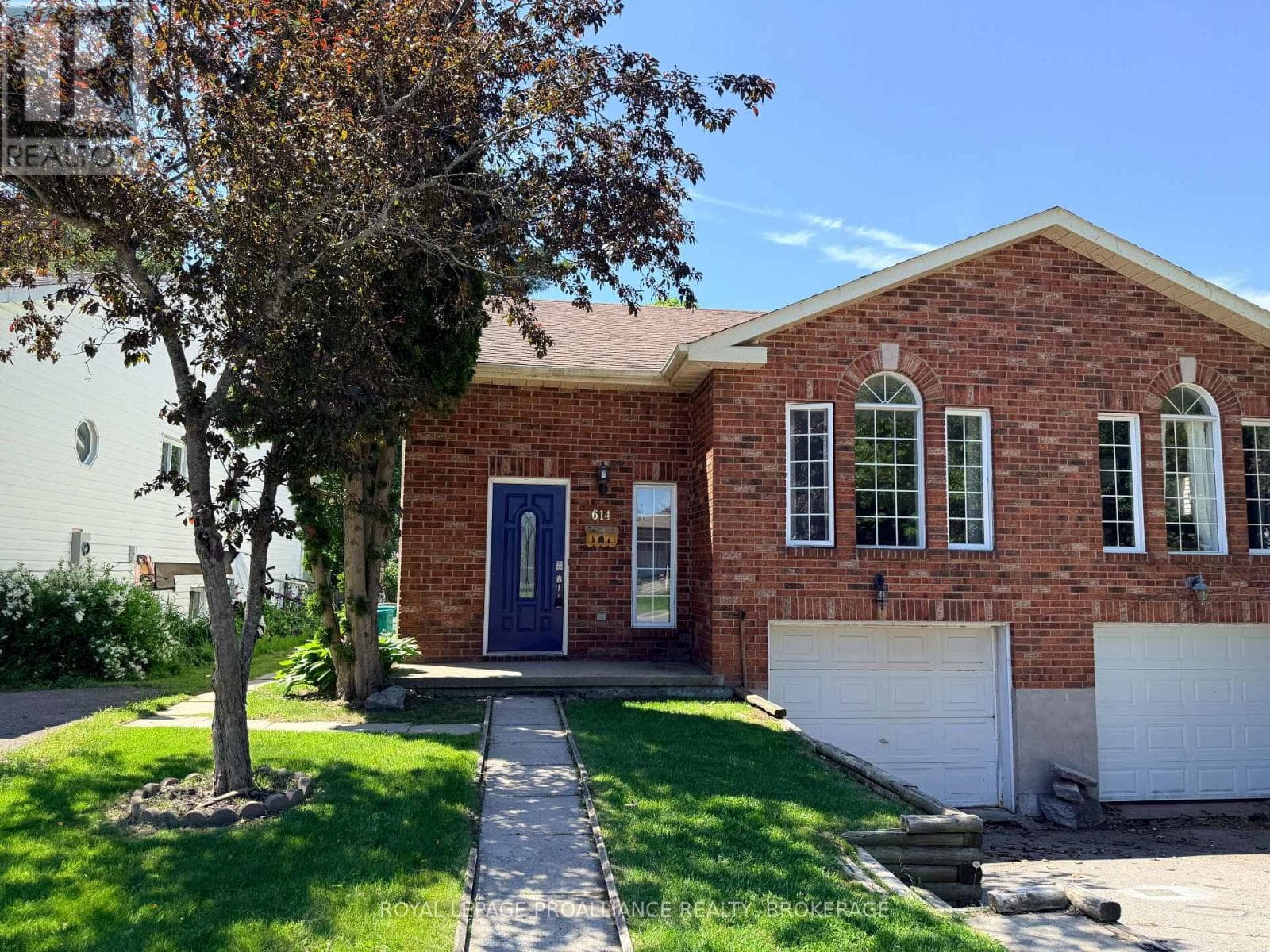 614 Barnsley Crescent