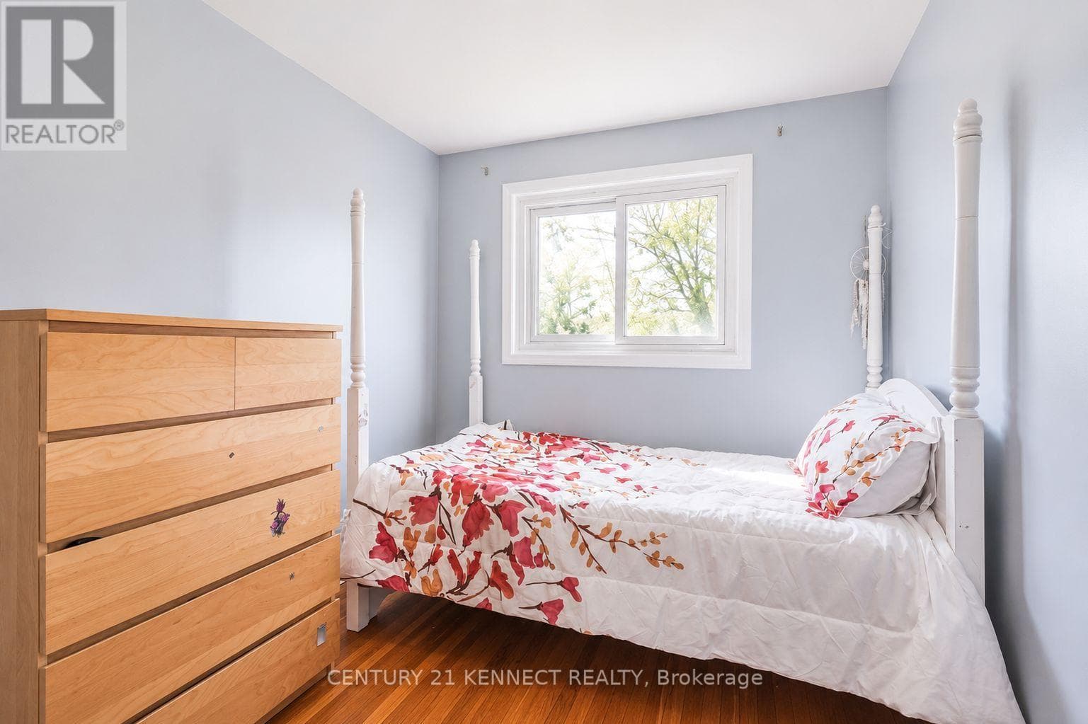 Single Family at 219 Barkley Crescent, Oshawa (Vanier), Ontario - Photo 9 - RE/MAX Garden City Realty