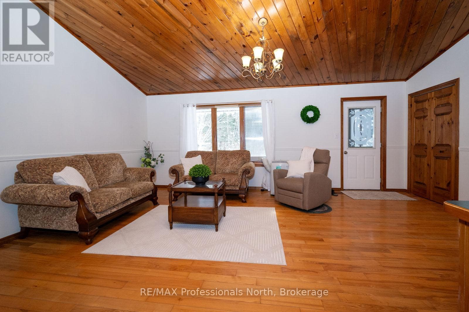 Single Family at 66 Rain Lake Road, Kearney, Ontario - Photo 6 - RE/MAX Garden City Realty