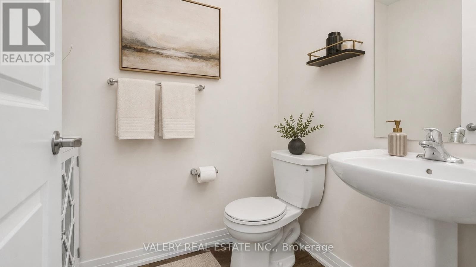 Single Family at 16- 185 Bedrock Drive, Hamilton (Stoney Creek), Ontario - Photo 2 - RE/MAX Garden City Realty