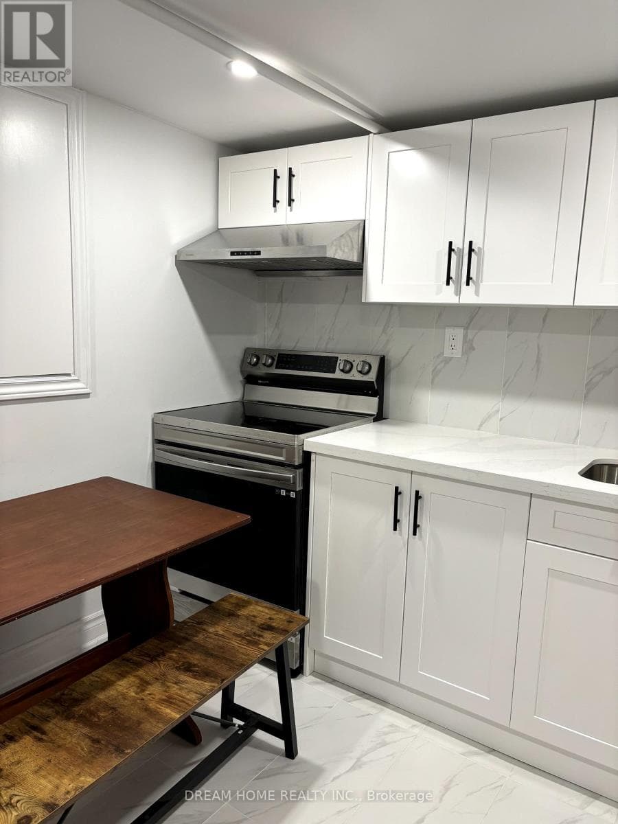 Single Family at Bsmt B2- 337 Mutual Street, Toronto (Cabbagetown-South St. James Town), Ontario - Photo 5 - RE/MAX Garden City Realty
