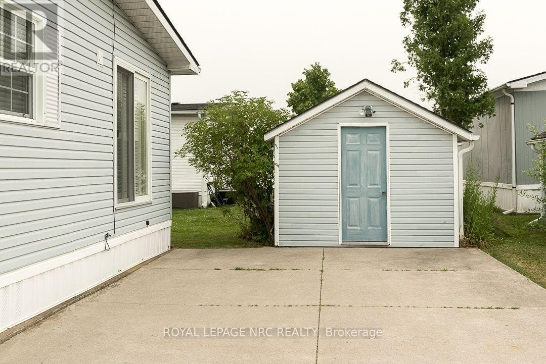 Single Family at 264- 3033 Townline Road, Fort Erie (Black Creek), Ontario - Photo 4 - RE/MAX Garden City Realty