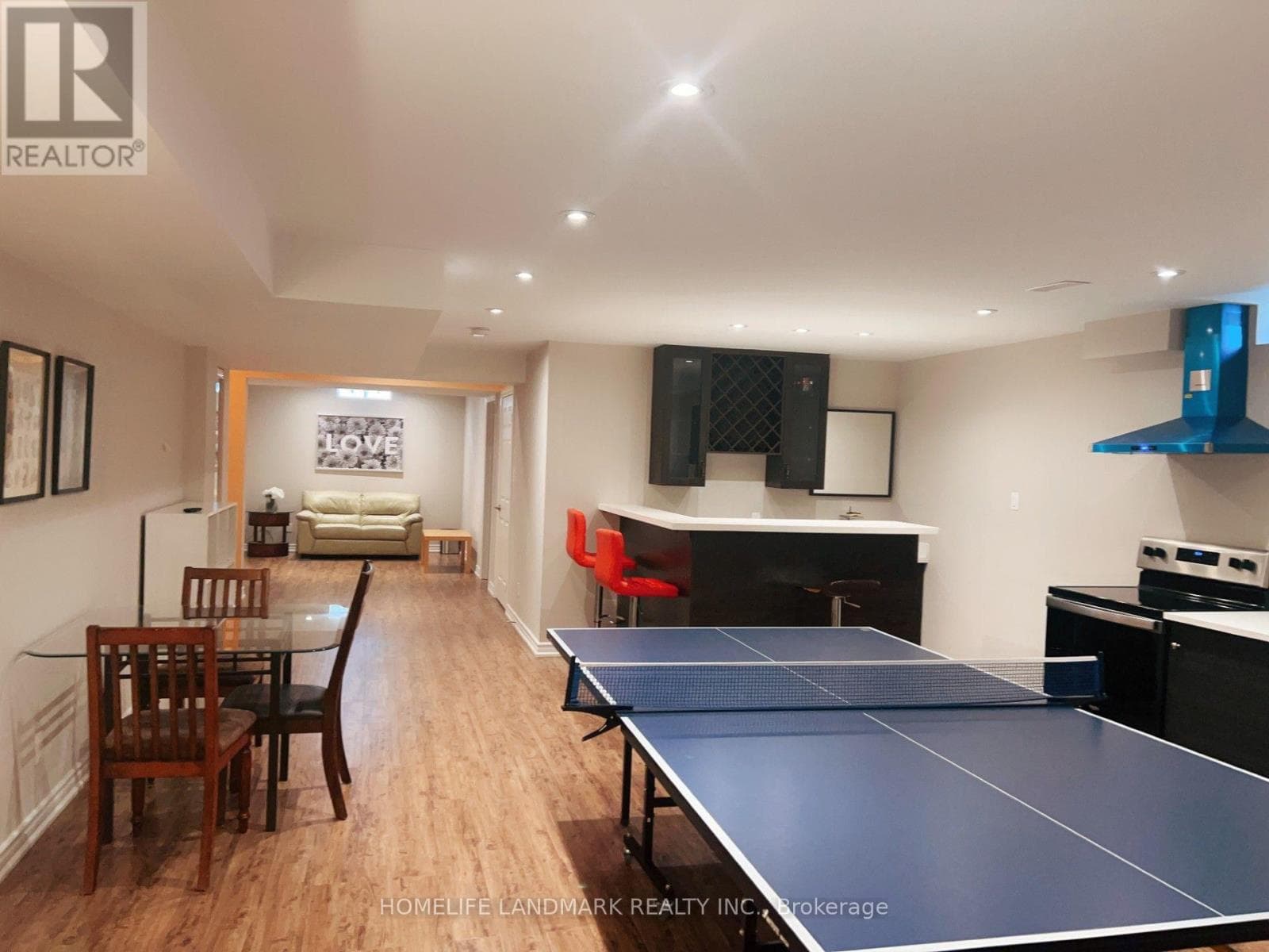 Single Family at 8 Stony Hill Boulevard, Markham (Victoria Square), Ontario - Photo 2 - RE/MAX Garden City Realty