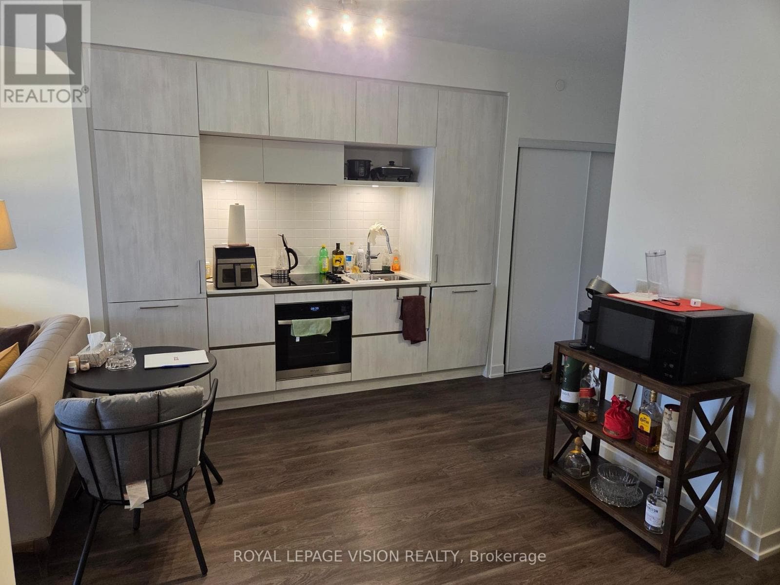217- 6 David Eyer Road