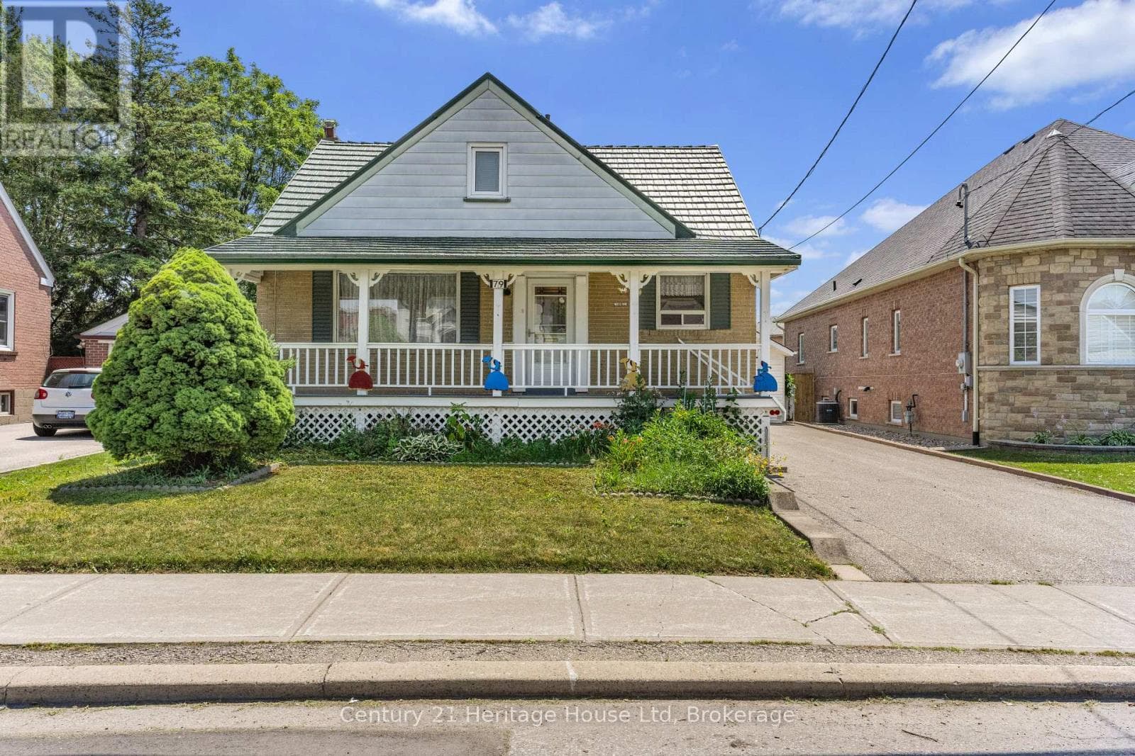 Single Family at 79 Anthony Road, Toronto (Downsview-Roding-CFB), Ontario - Photo 2 - RE/MAX Garden City Realty