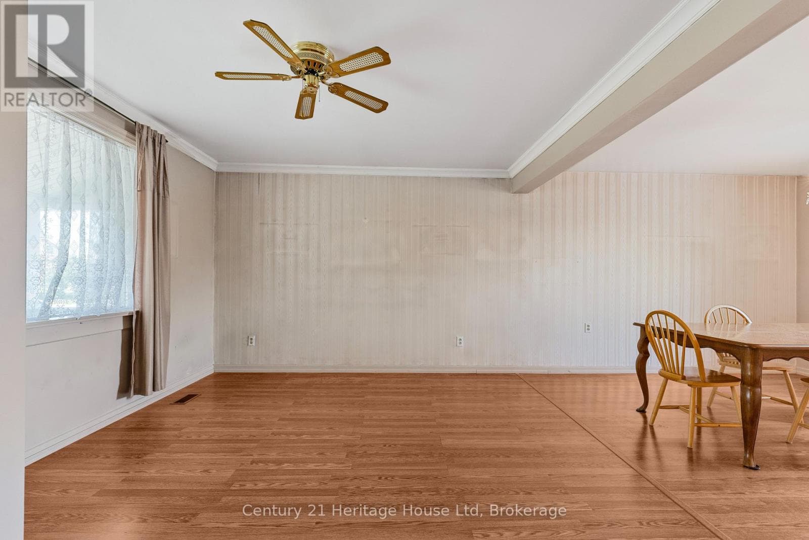 Single Family at 79 Anthony Road, Toronto (Downsview-Roding-CFB), Ontario - Photo 7 - RE/MAX Garden City Realty