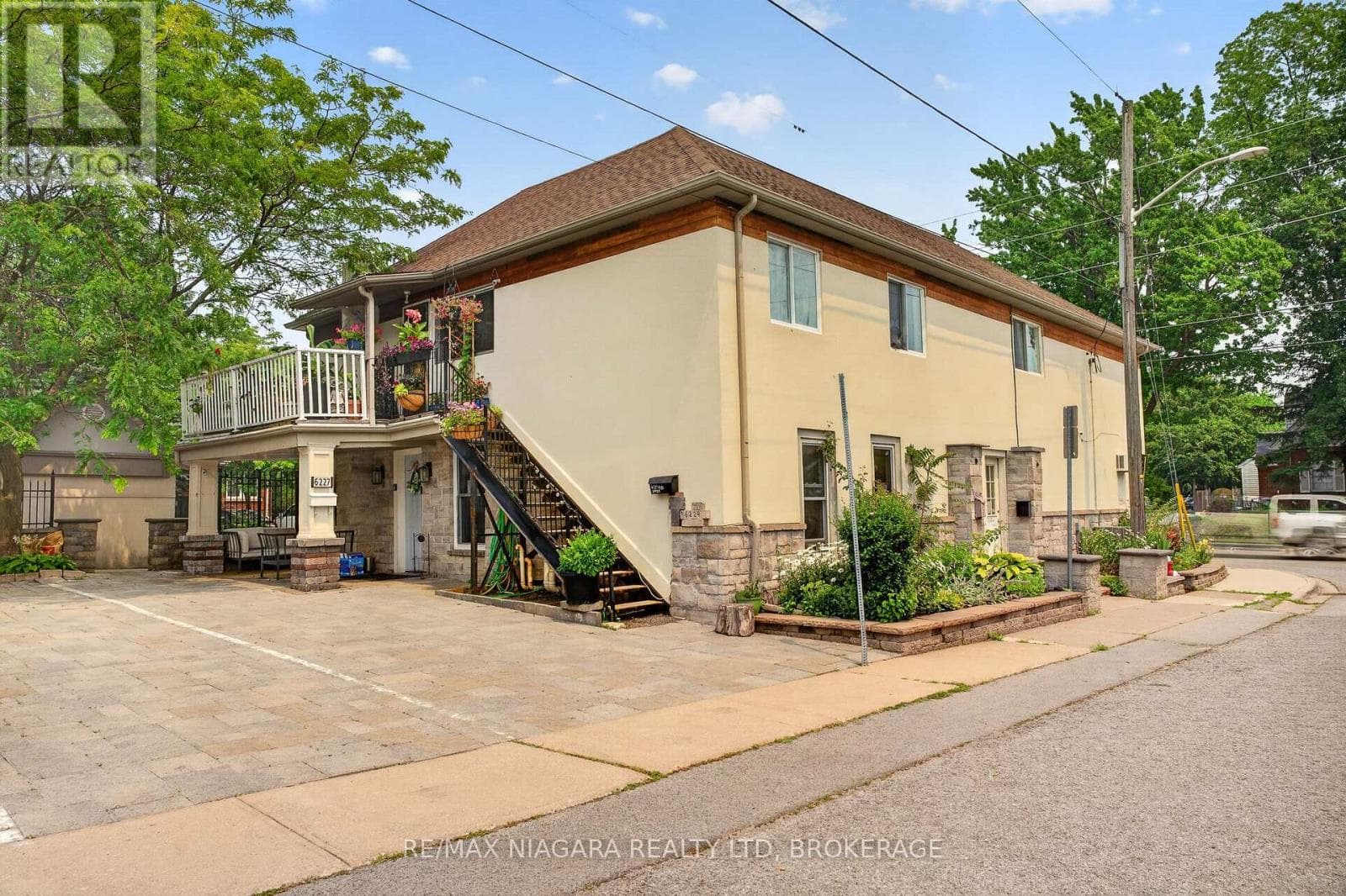 Retail at 6235 Drummond Road, Niagara Falls (Dorchester), Ontario - Photo 5 - RE/MAX Garden City Realty