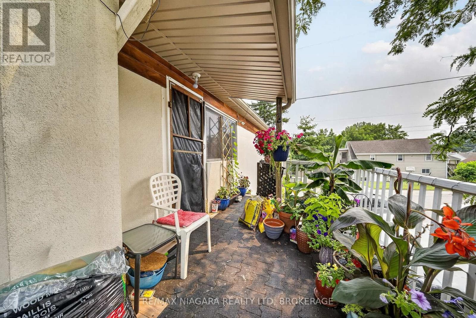 Retail at 6235 Drummond Road, Niagara Falls (Dorchester), Ontario - Photo 7 - RE/MAX Garden City Realty
