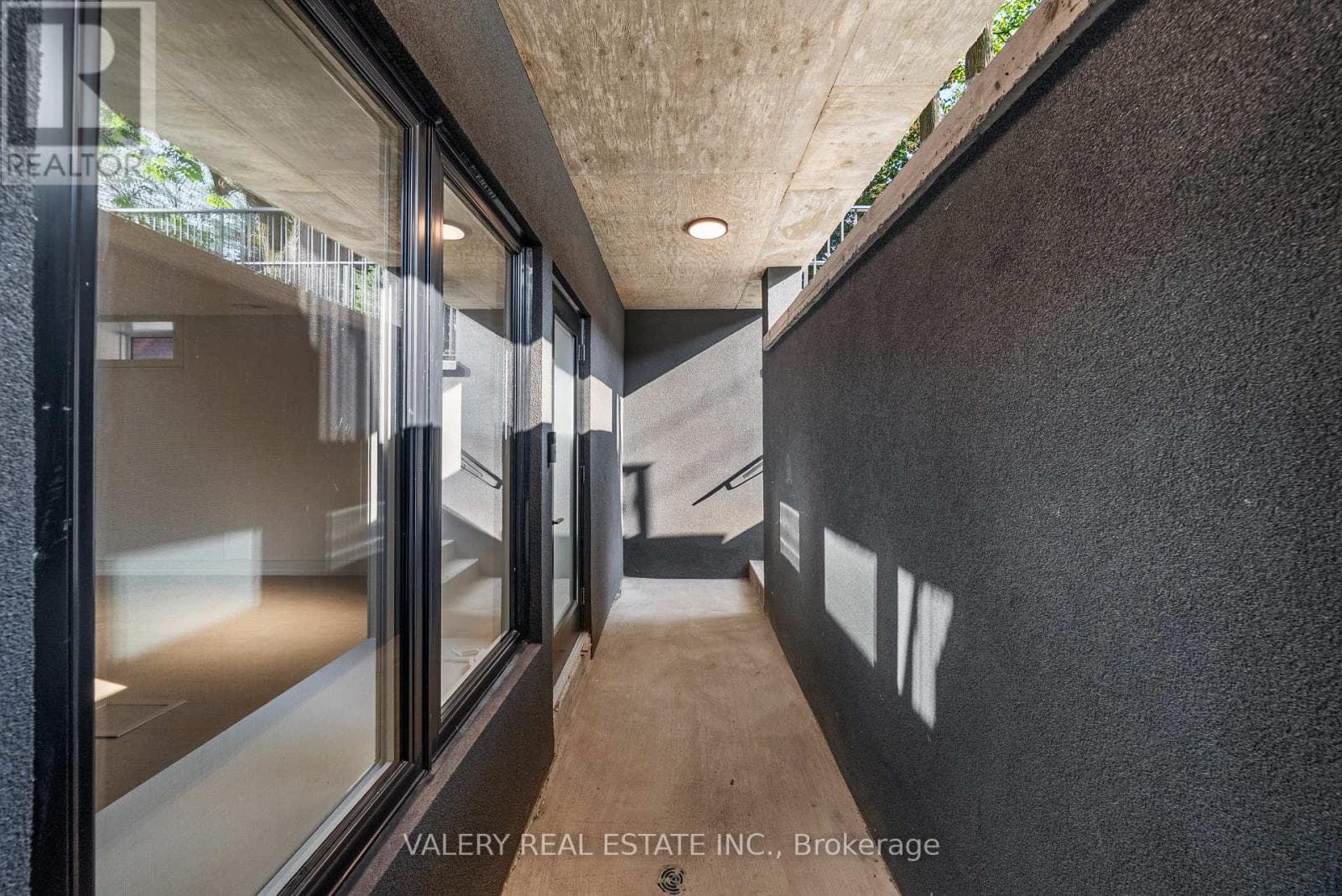 Multi-family at Unit 1- 131 Dovercourt Road, Toronto (Trinity-Bellwoods), Ontario - Photo 10 - RE/MAX Garden City Realty