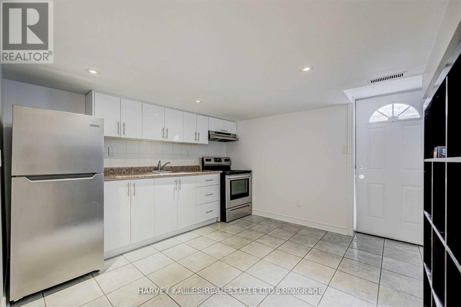 Single Family at Lower- 184 Cedric Avenue, Toronto (Oakwood Village), Ontario - Photo 6 - RE/MAX Garden City Realty