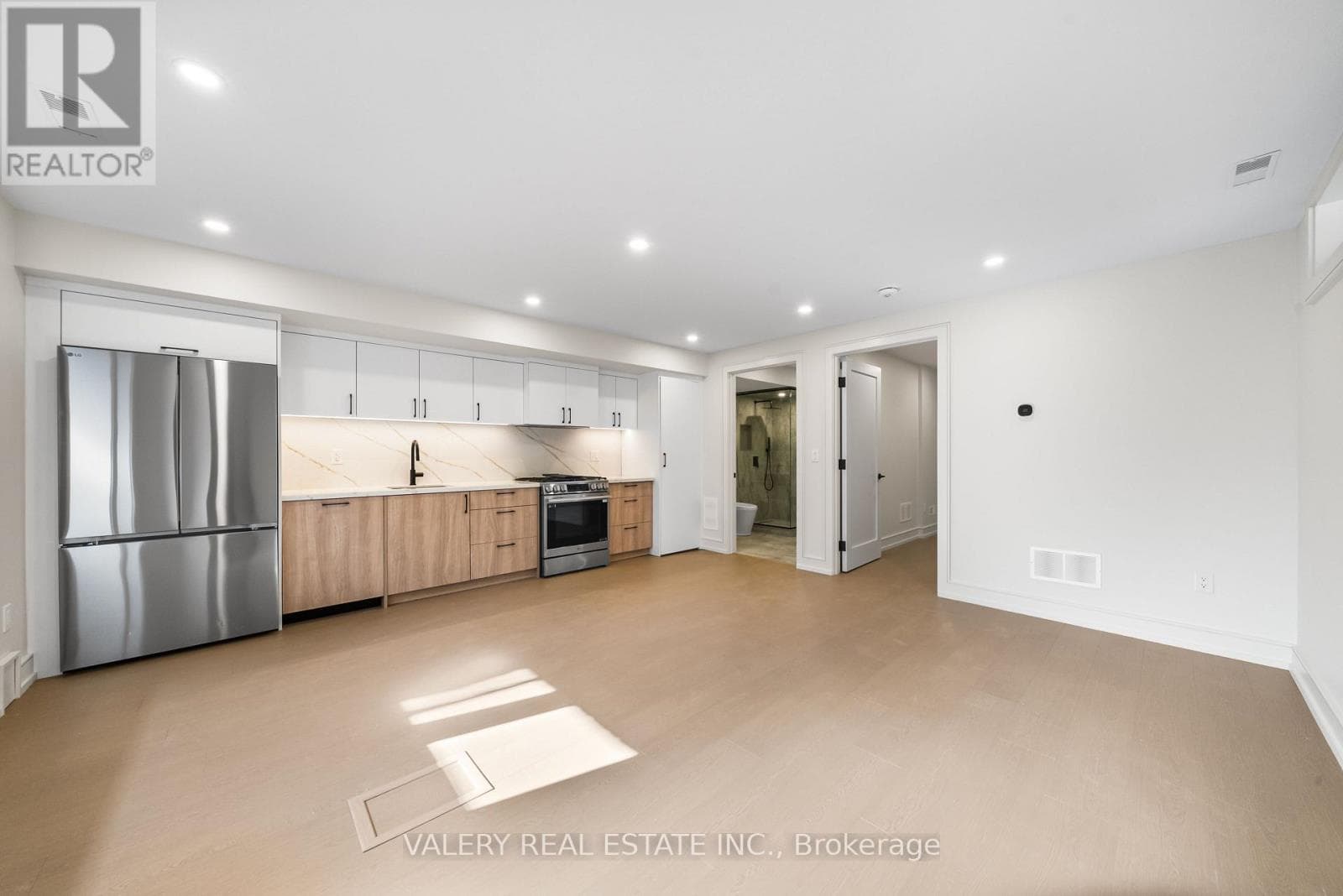 Multi-family at Unit 1- 131 Dovercourt Road, Toronto (Trinity-Bellwoods), Ontario - Photo 5 - RE/MAX Garden City Realty