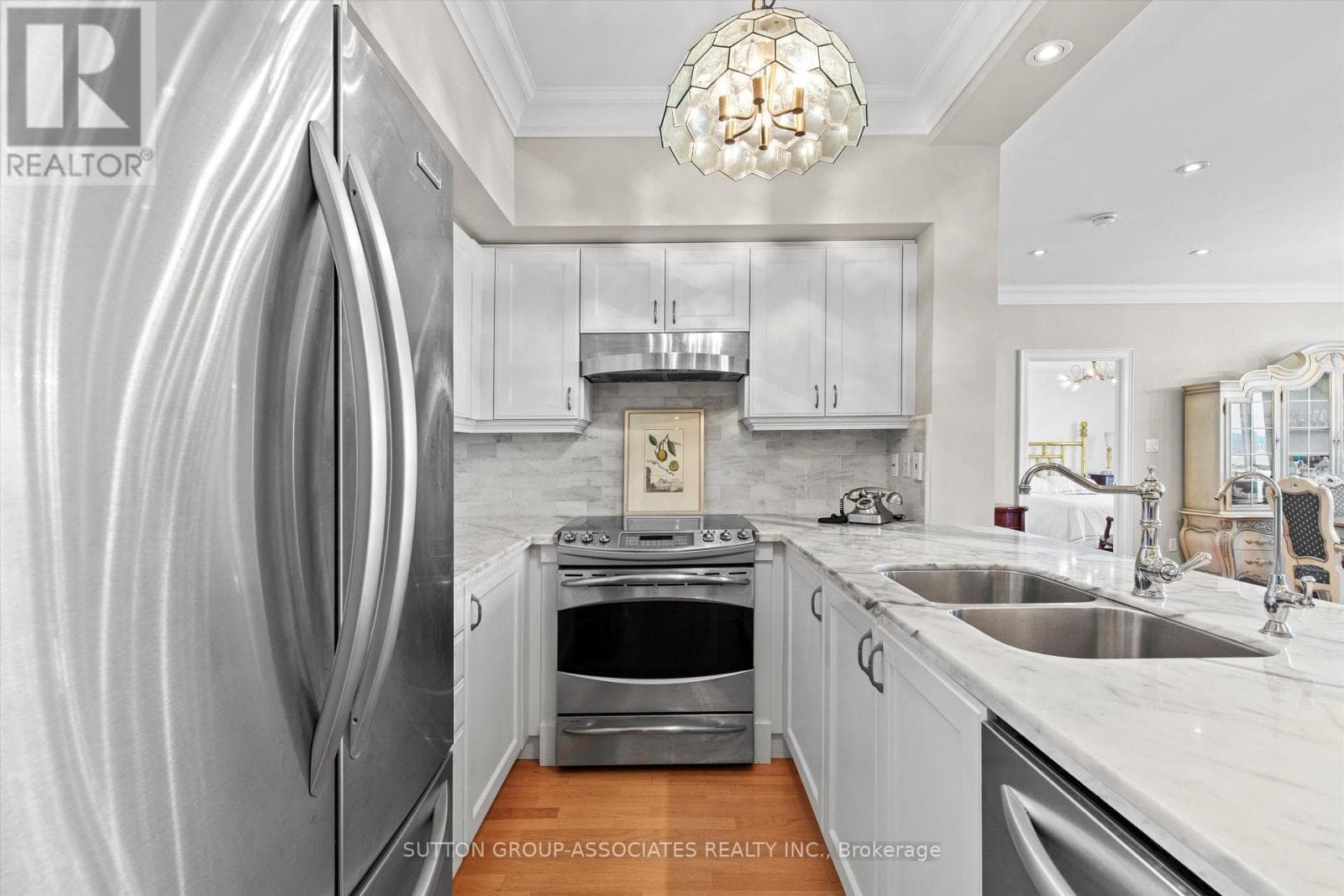 Single Family at PH6- 18 Wanless Avenue, Toronto (Lawrence Park North), Ontario - Photo 5 - RE/MAX Garden City Realty