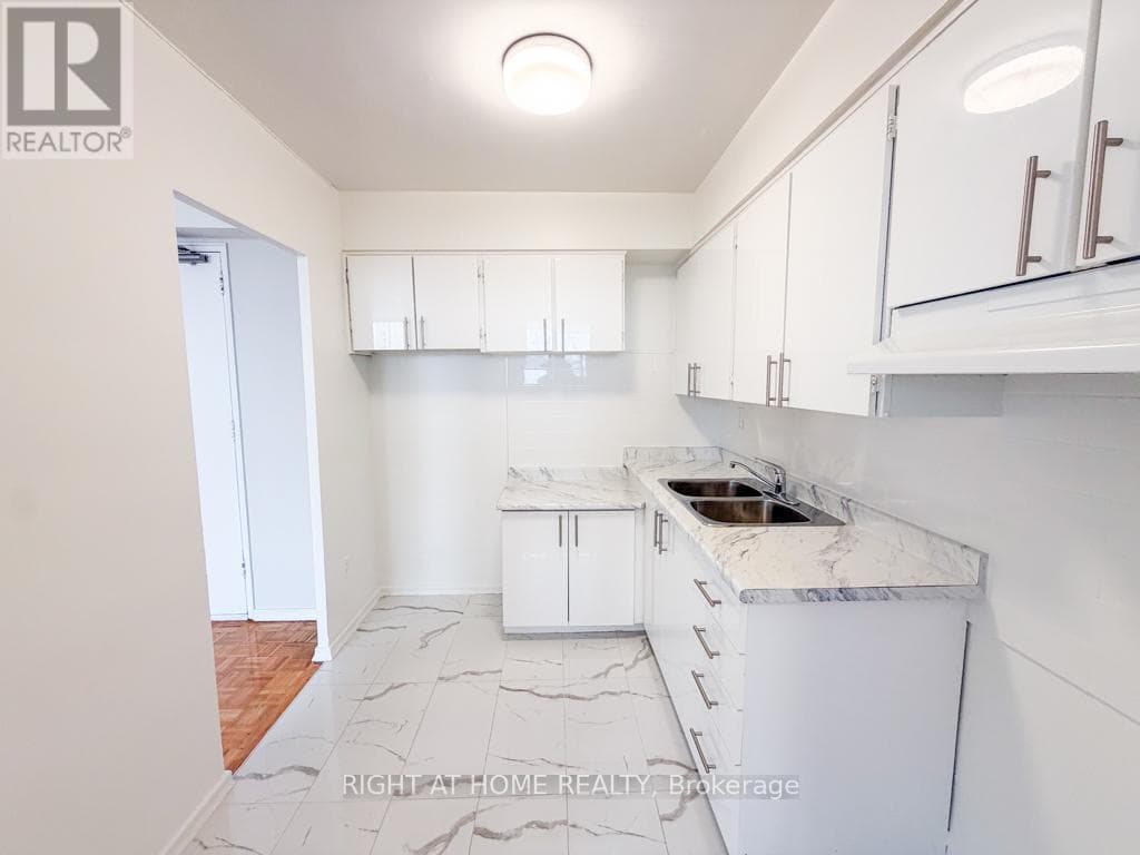 Single Family at 205- 1440 Lawrence Avenue, Toronto (Maple Leaf), Ontario - Photo 10 - RE/MAX Garden City Realty