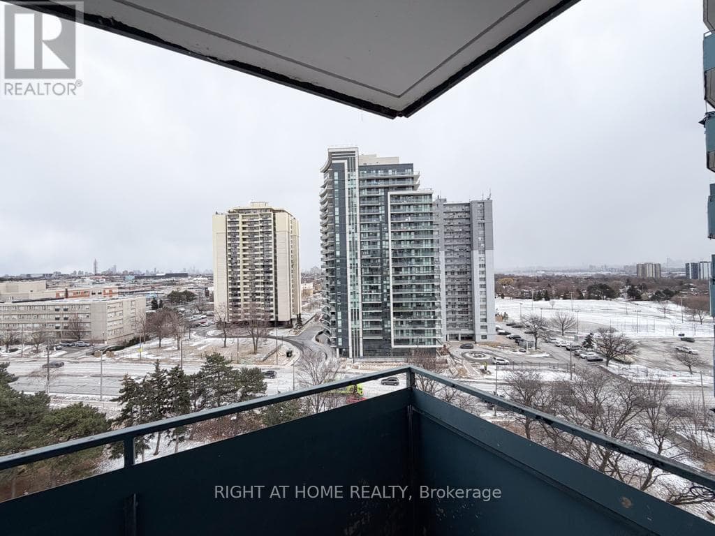 Single Family at 205- 1440 Lawrence Avenue, Toronto (Maple Leaf), Ontario - Photo 7 - RE/MAX Garden City Realty
