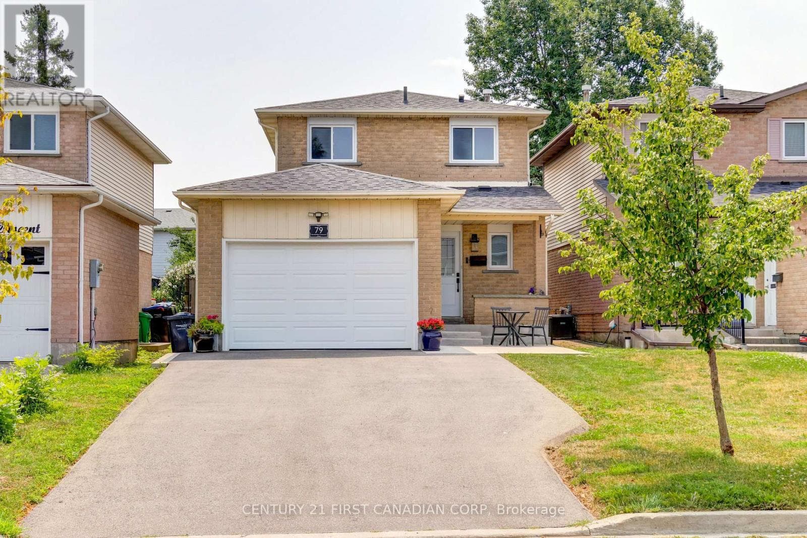 79 Newbridge Crescent