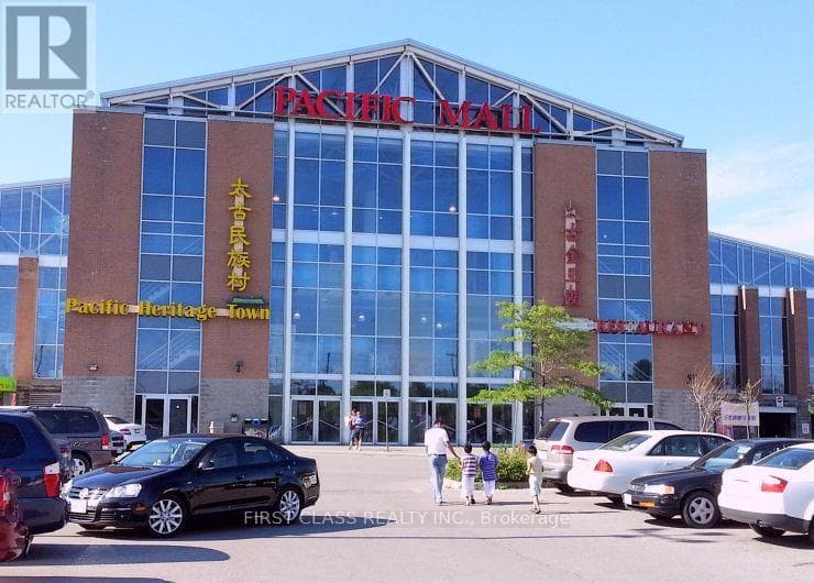 D7- 4300 Steeles Avenue