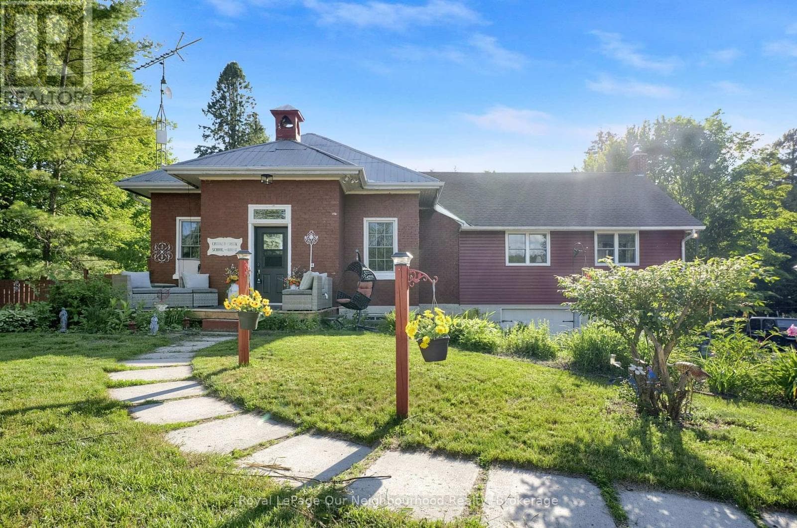 3828 Newtonville Road