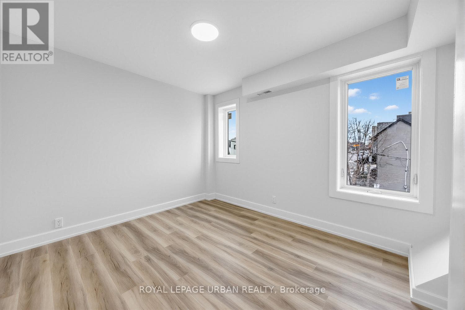Single Family at B- 851 Danforth Avenue, Toronto (Blake-Jones), Ontario - Photo 5 - RE/MAX Garden City Realty