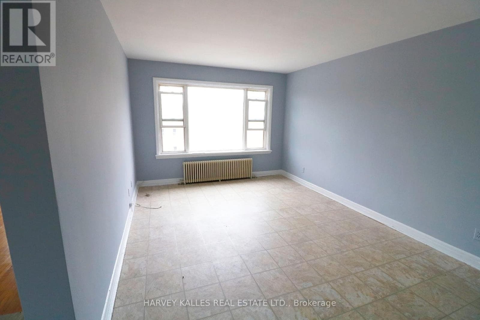 Multi-family at 10- 2434 Keele Street, Toronto (Maple Leaf), Ontario - Photo 7 - RE/MAX Garden City Realty