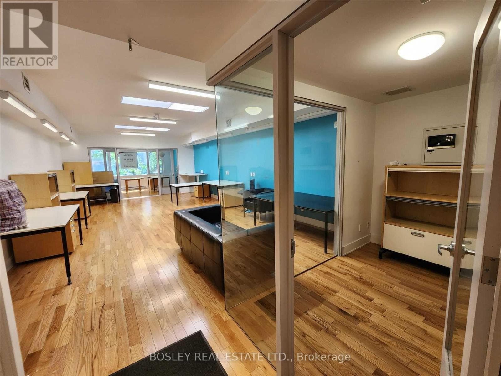 Office at 2nd Flr- 1052 Queen Street, Toronto (Trinity-Bellwoods), Ontario - Photo 3 - RE/MAX Garden City Realty