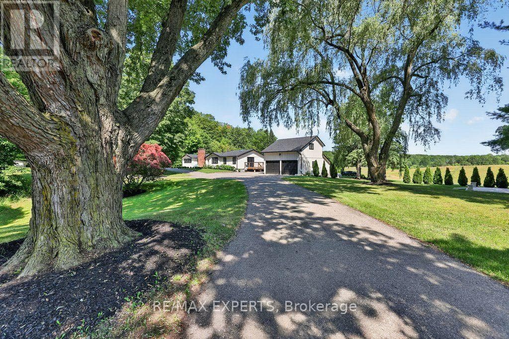 5502 16th Sideroad