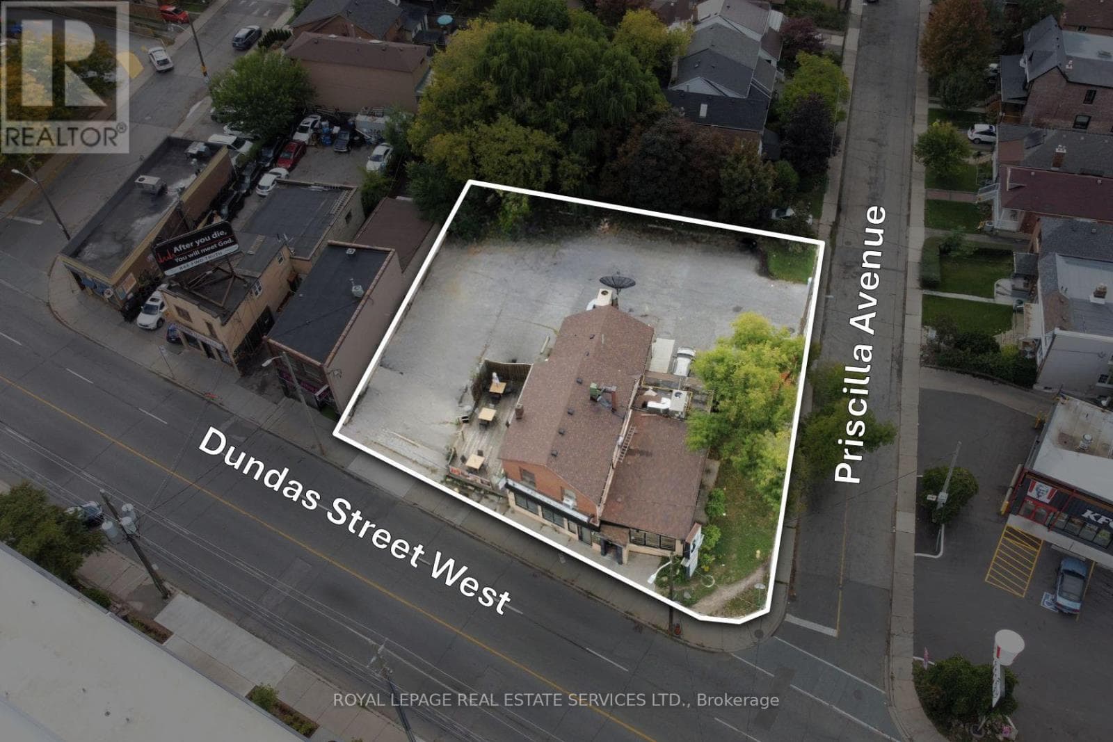 3513 Dundas Street