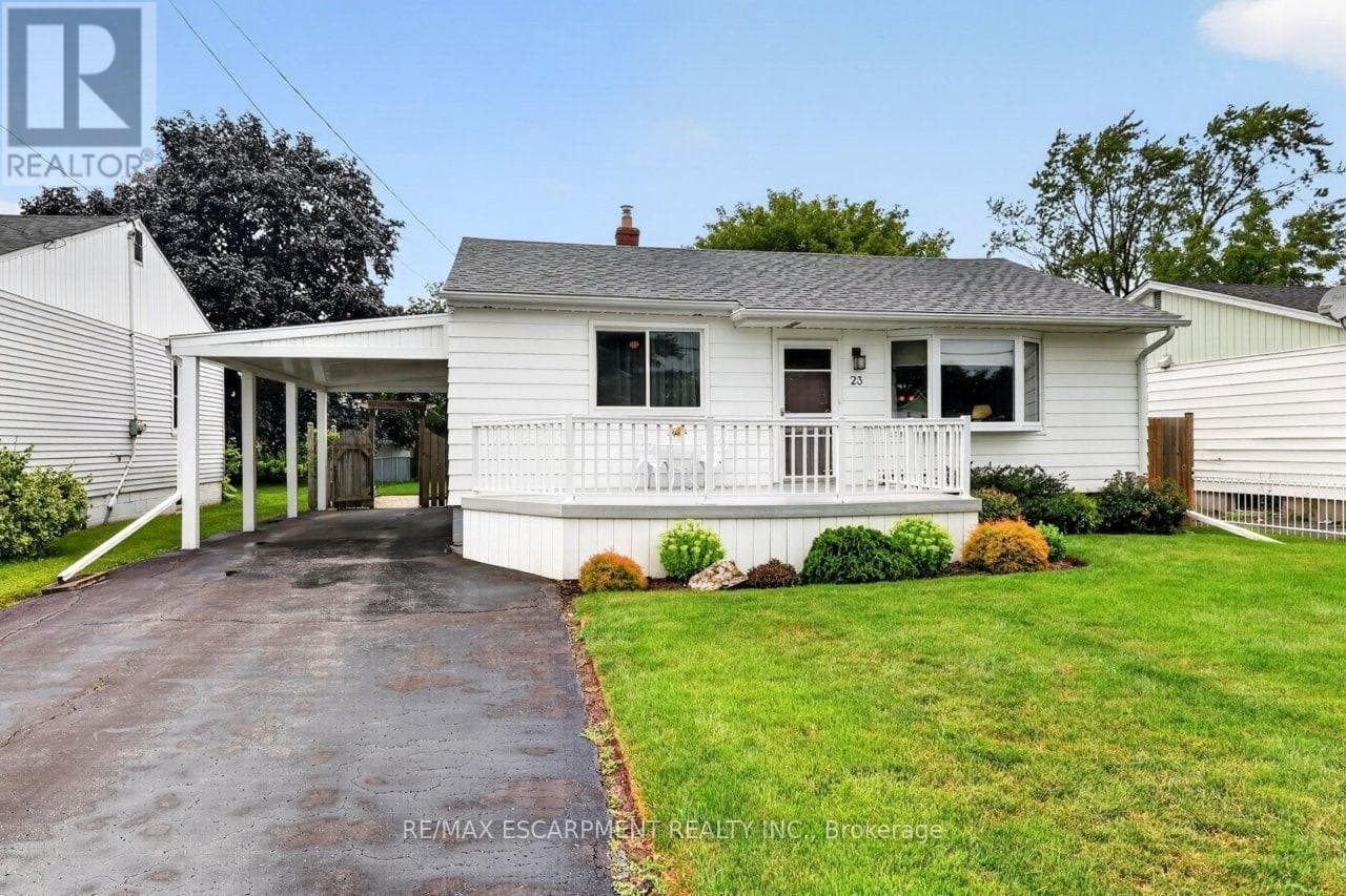23 Lakeview Avenue