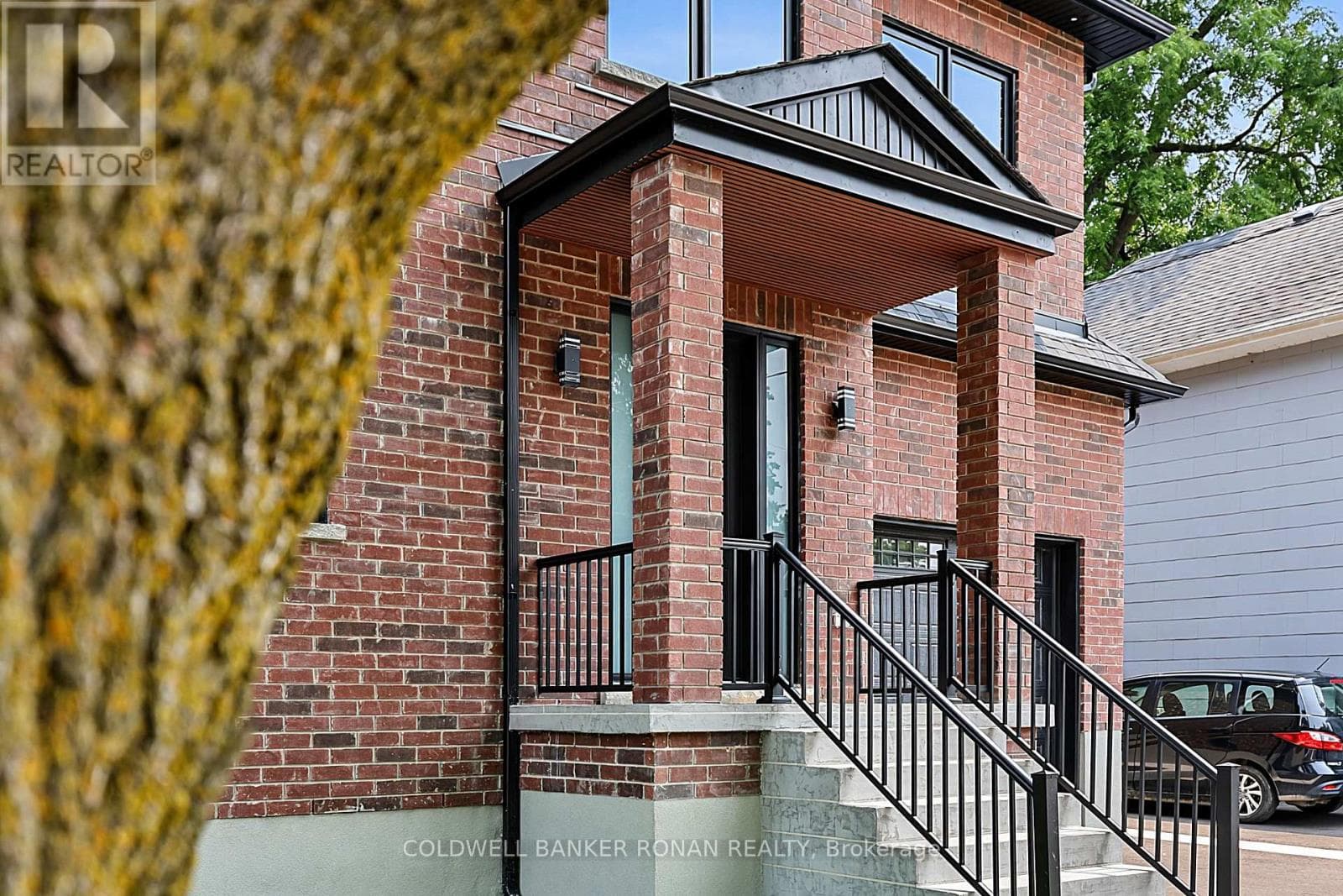 Single Family at 59 Walkem Drive, New Tecumseth (Tottenham), Ontario - Photo 2 - RE/MAX Garden City Realty