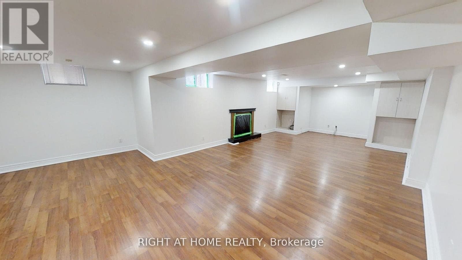 (Lower) 31 NORTHGATE Crescent