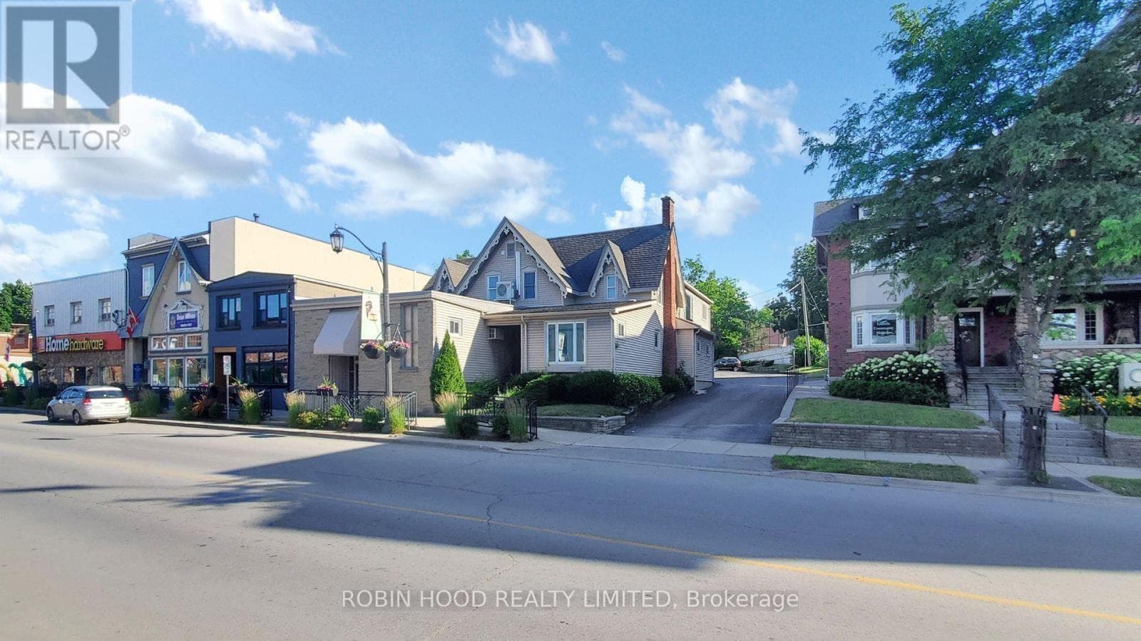 23- 4998 King Street