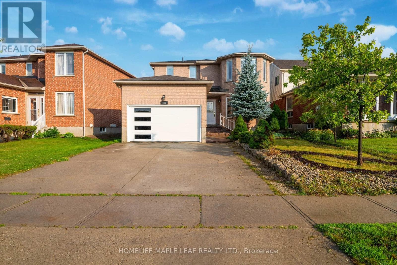 888 Paisley Road