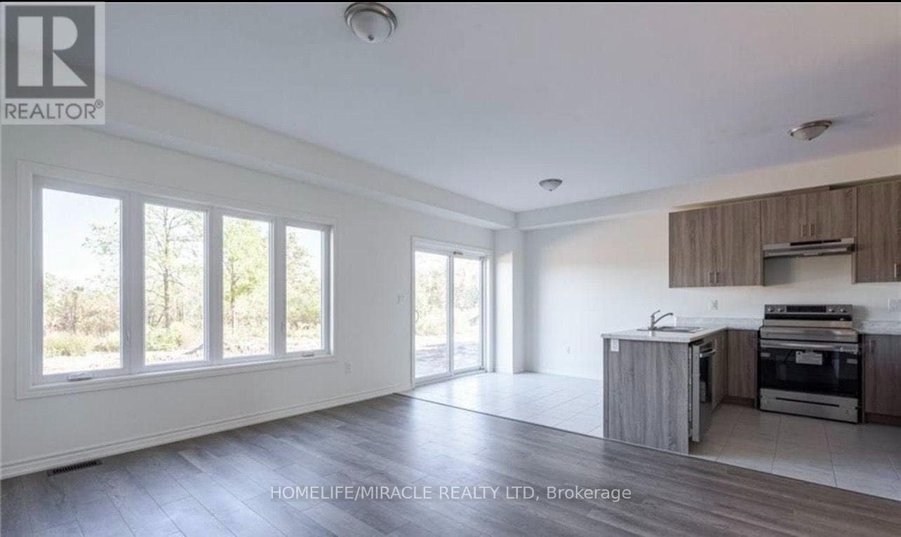 Single Family at 1444 Marina Drive, Fort Erie (Crescent Park), Ontario - Photo 5 - RE/MAX Garden City Realty