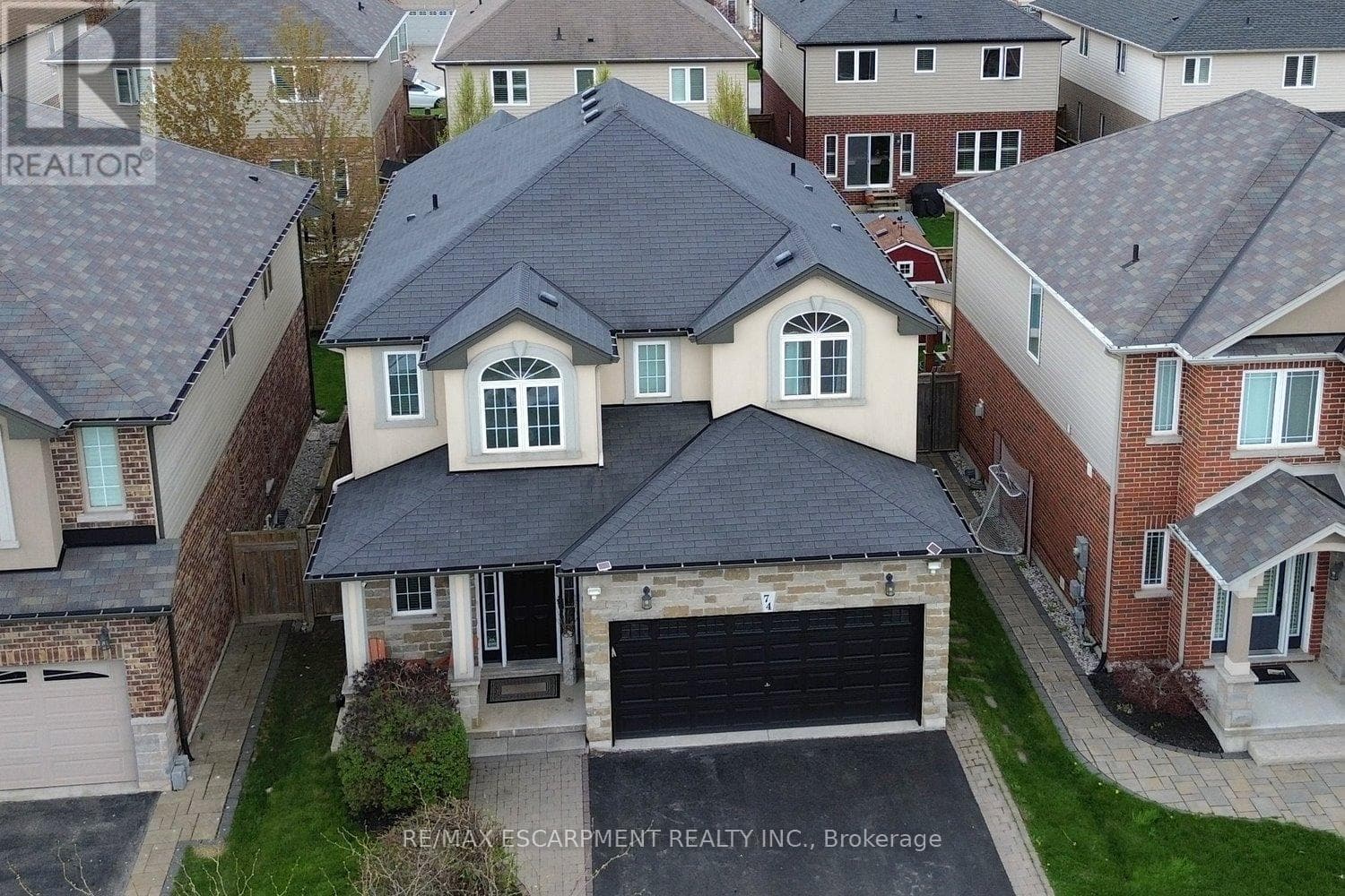 74 Lampman Drive