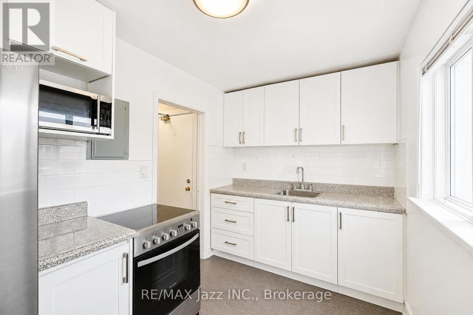 Multi-family at 1- 209 Stacey Avenue, Oshawa (Central), Ontario - Photo 10 - RE/MAX Garden City Realty