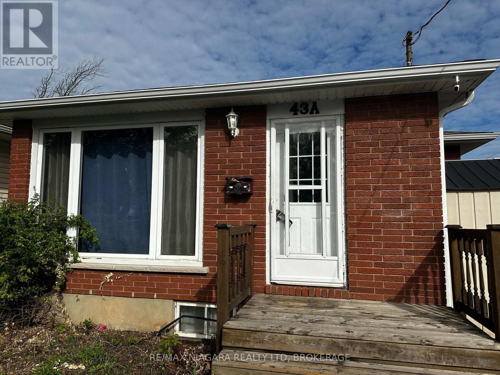 LOWER- 43A BEACHAVEN Drive