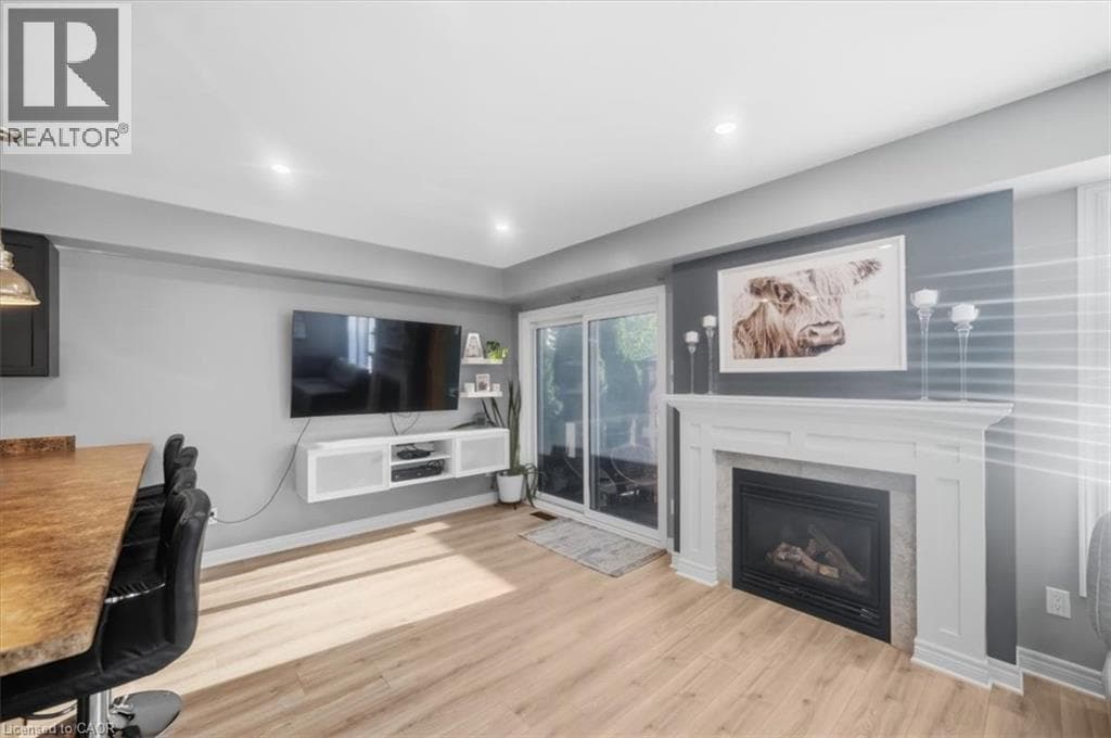 Single Family at 6063 FAUSTA Boulevard, Niagara Falls, Ontario - Photo 10 - RE/MAX Garden City Realty
