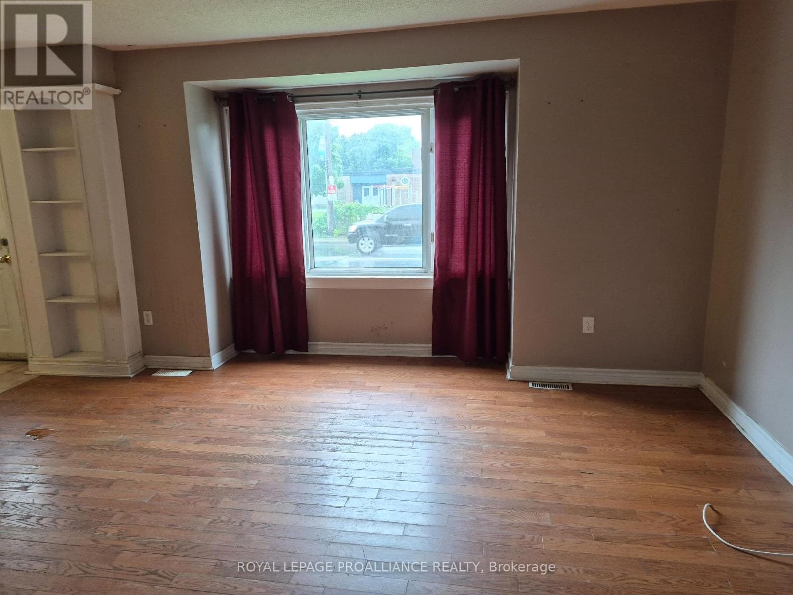 Single Family at 519 Edward Street, Prescott, Ontario - Photo 5 - RE/MAX Garden City Realty