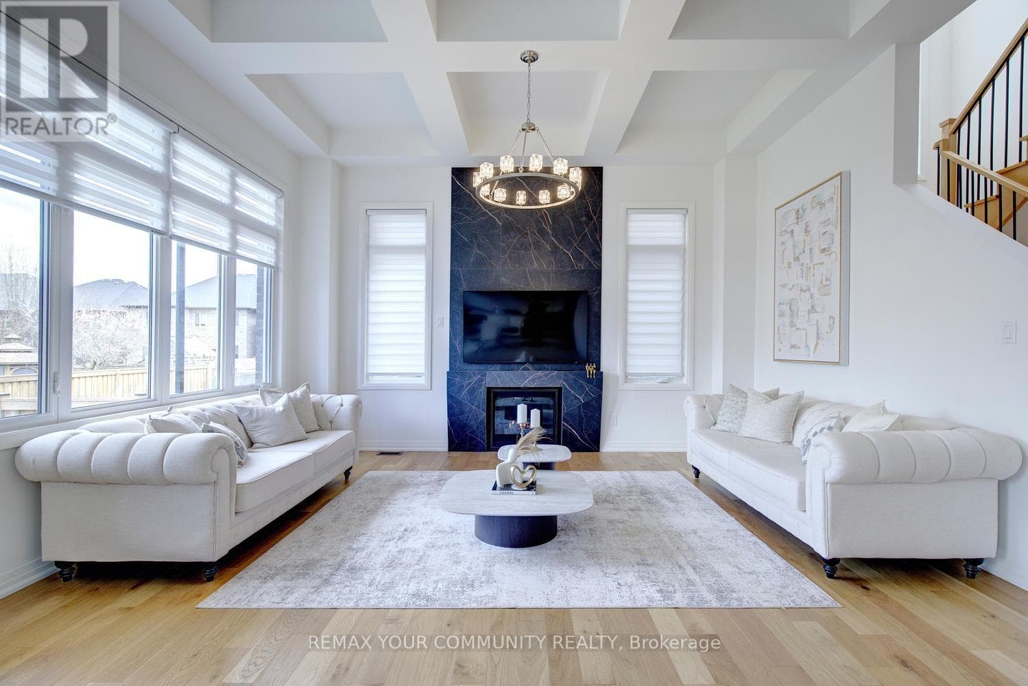 96 Bond Crescent