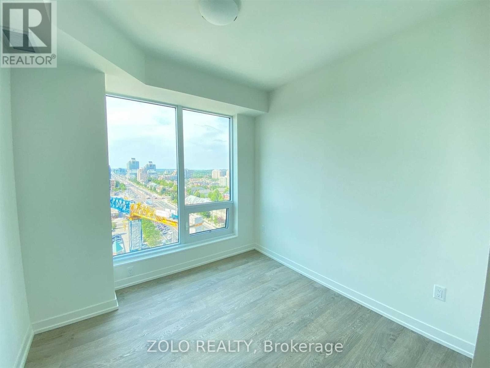 Single Family at 1602E- 8868 Yonge Street, Richmond Hill (South Richvale), Ontario - Photo 6 - RE/MAX Garden City Realty