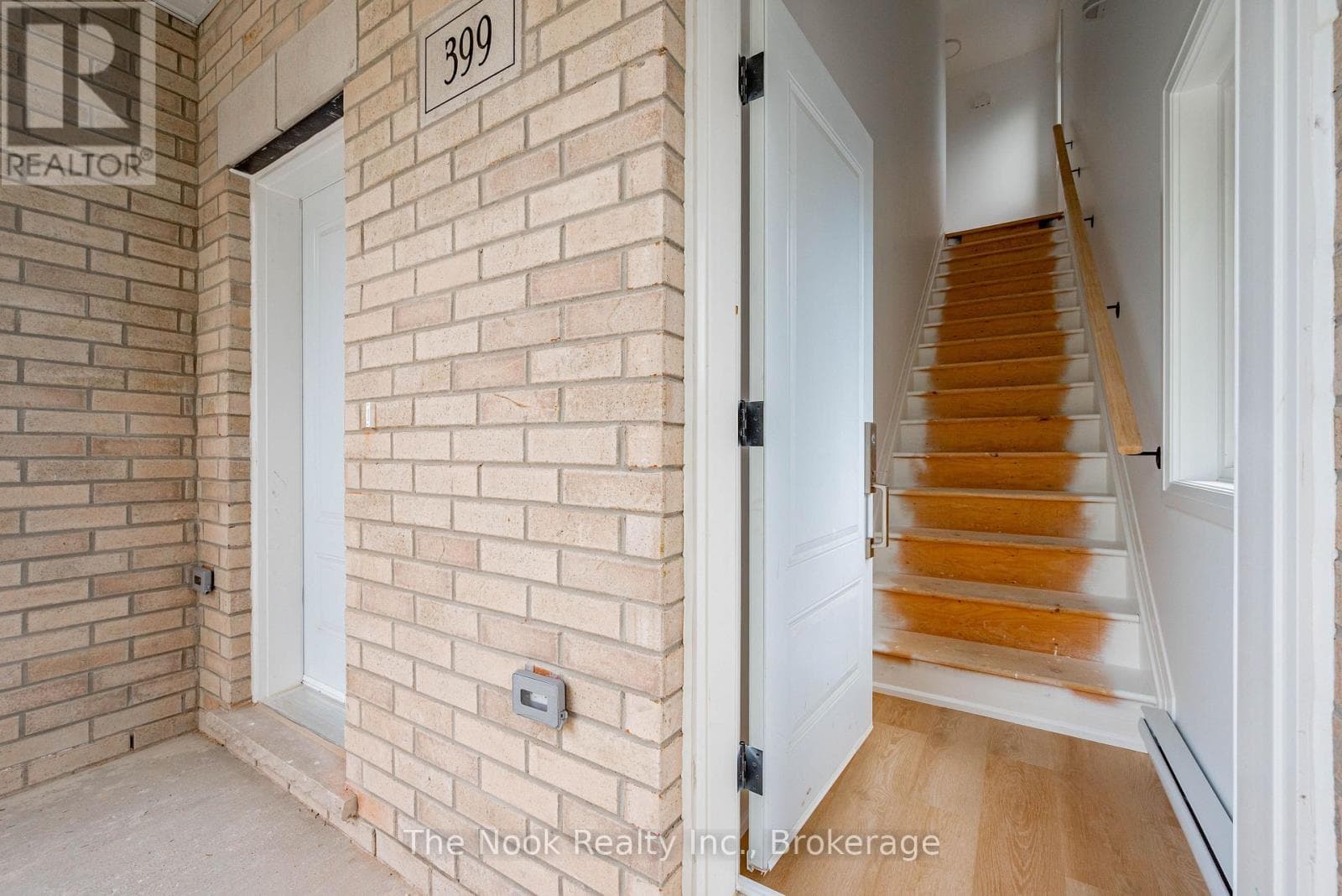 Multi-family at 2- 399 Thorton Road, Oshawa (McLaughlin), Ontario - Photo 6 - RE/MAX Garden City Realty