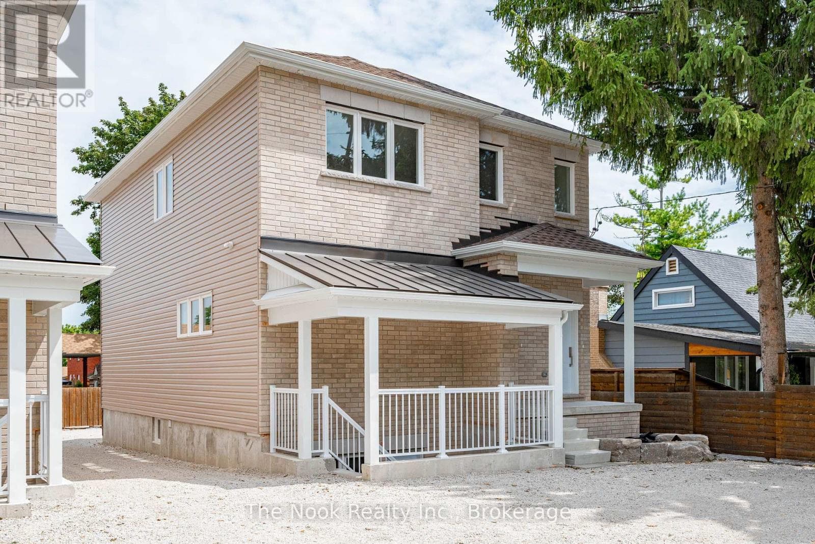 Multi-family at 1- 399 Thorton Road, Oshawa (McLaughlin), Ontario - Photo 3 - RE/MAX Garden City Realty